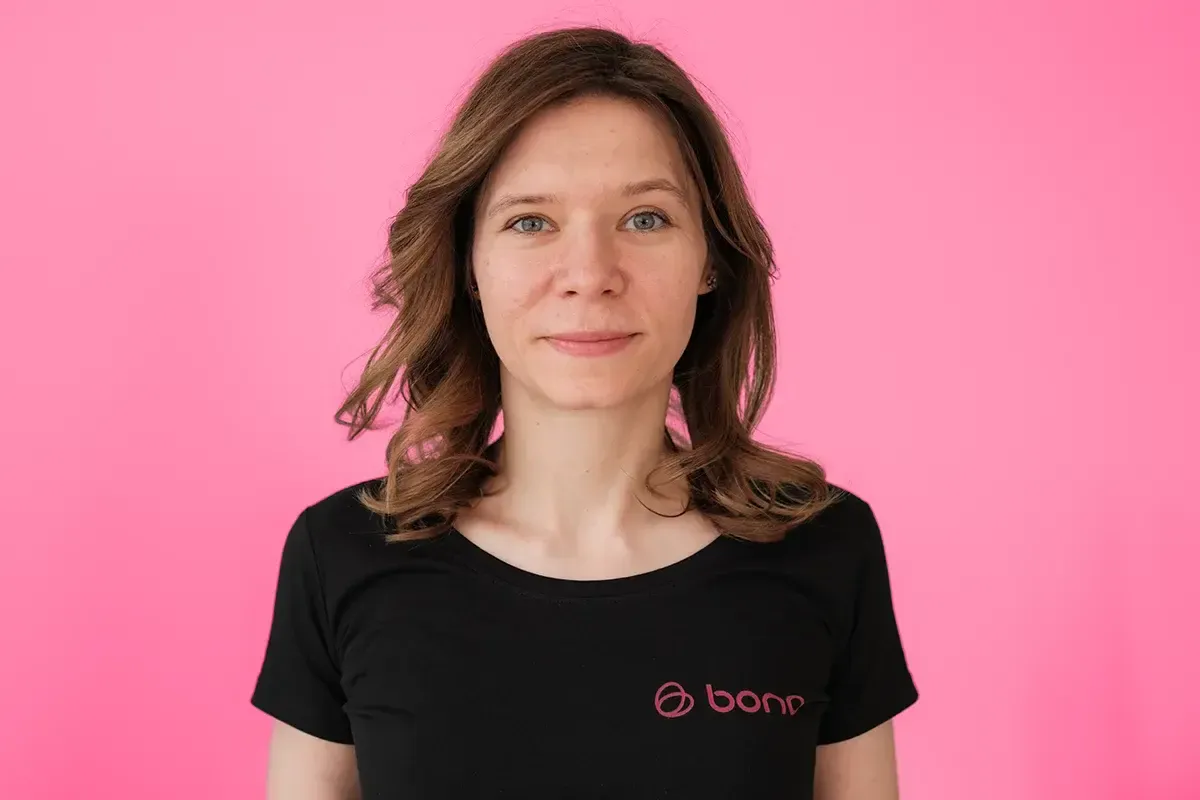 Alexandra - COO Alexandra - COO